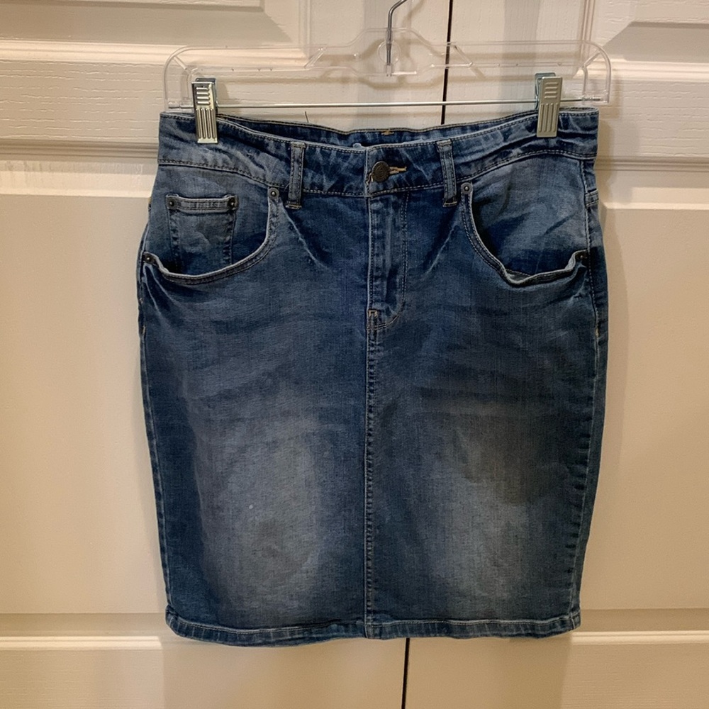 KCP Kenneth Cole REACTION Size 2
